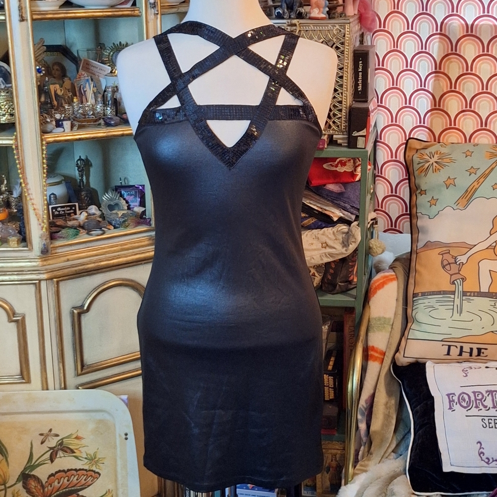 Black Inverted Star Strappy Sequined Bodycon Dress, Small